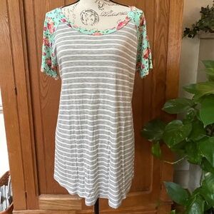 Rose fabric accent knit top NWOT